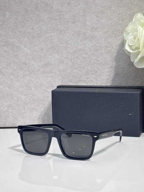 Picture of Police Sunglasses _SKUfw79760045fw